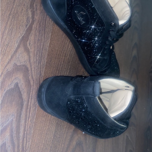 Black - Picture 4 of 4